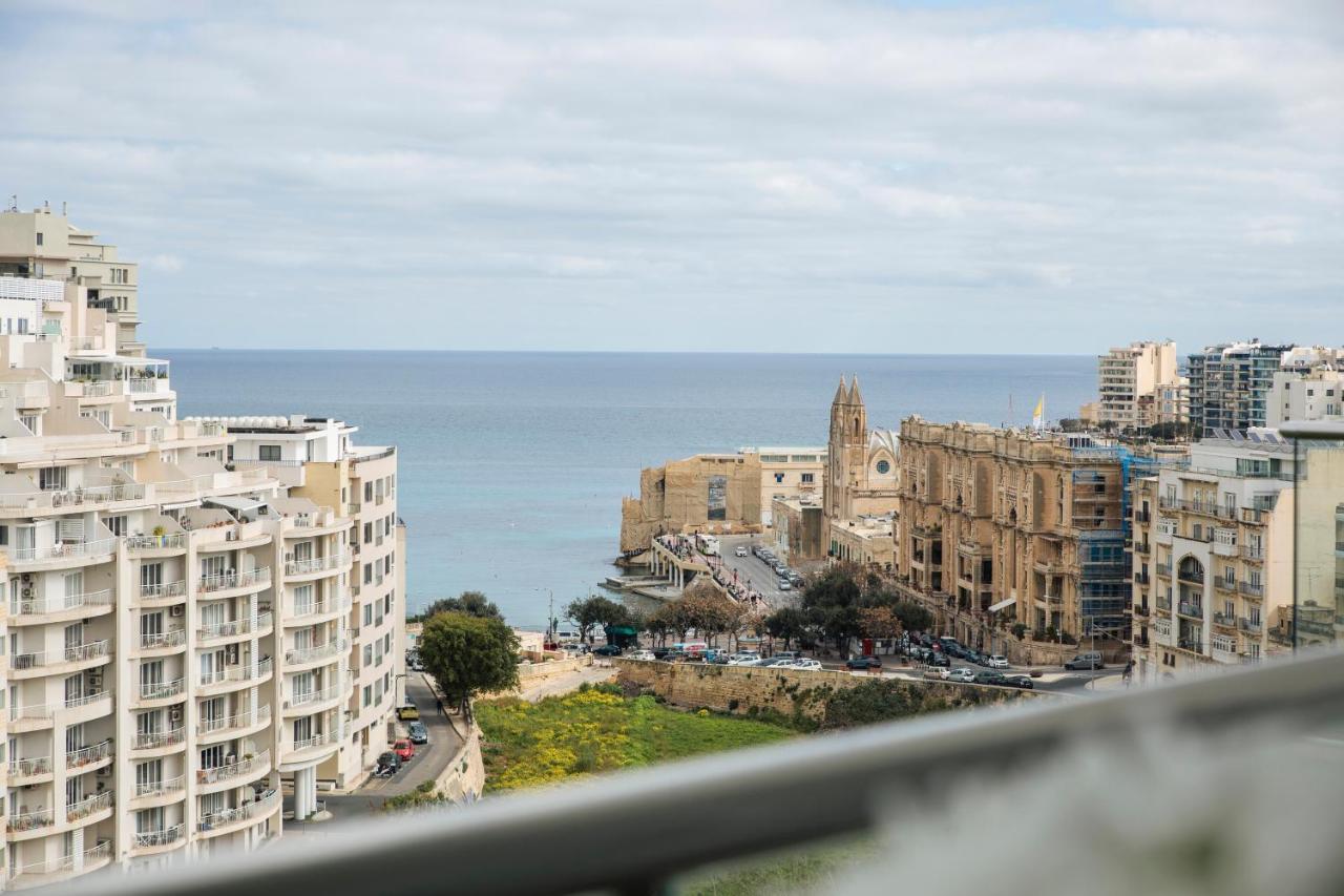 Saint Julian's Sea View Apartment 2 Bedrooms 2 Bathrooms, 2 Minutes Away From The Sea מראה חיצוני תמונה